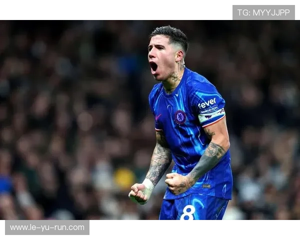 切尔西转会风暴:新援加盟,阵容迎大变革!