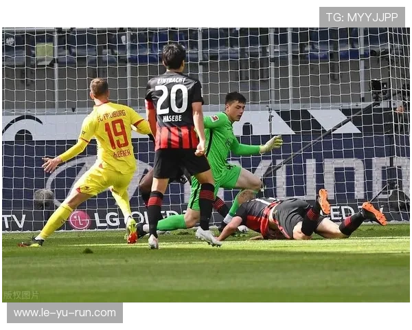 弗赖堡战术微调激活攻防新节奏