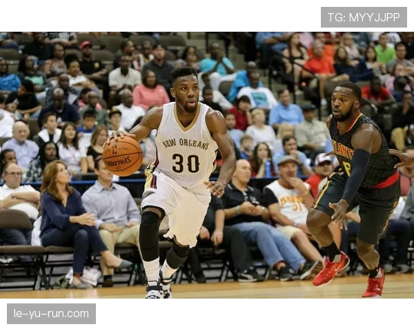 琼斯季后赛防守端表现亮眼 抢断数据领跑联盟